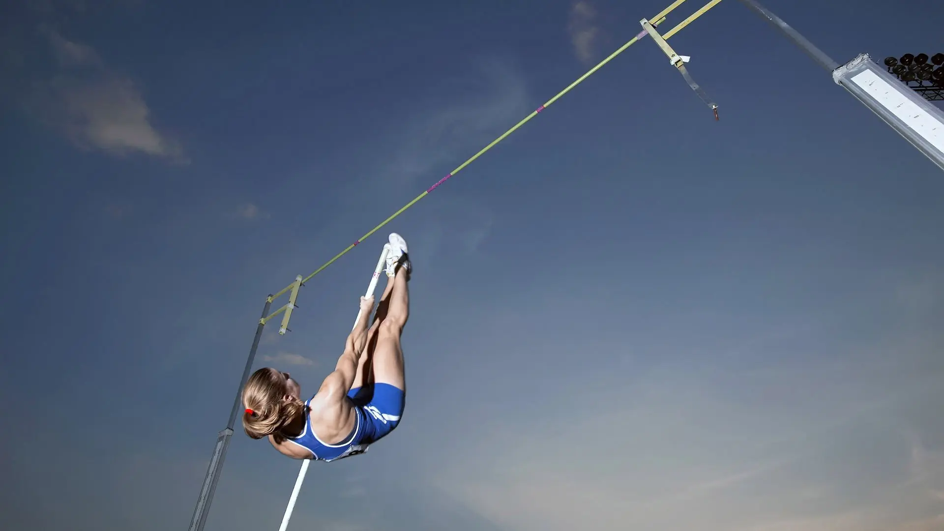 青少年“百城争霸”校园篮球联赛在南京火热进行,青少年篮球大赛